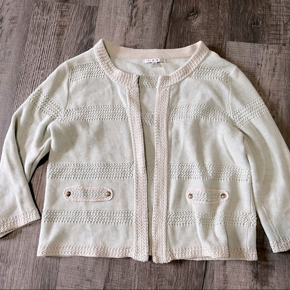 Gorgeous vintage mint Cabi cardigan